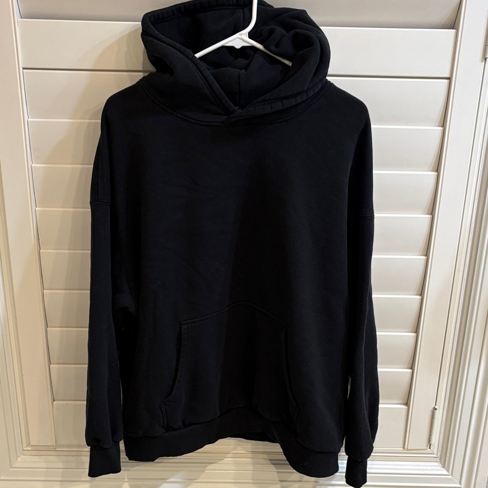 Elegant Black Women's Hoodie